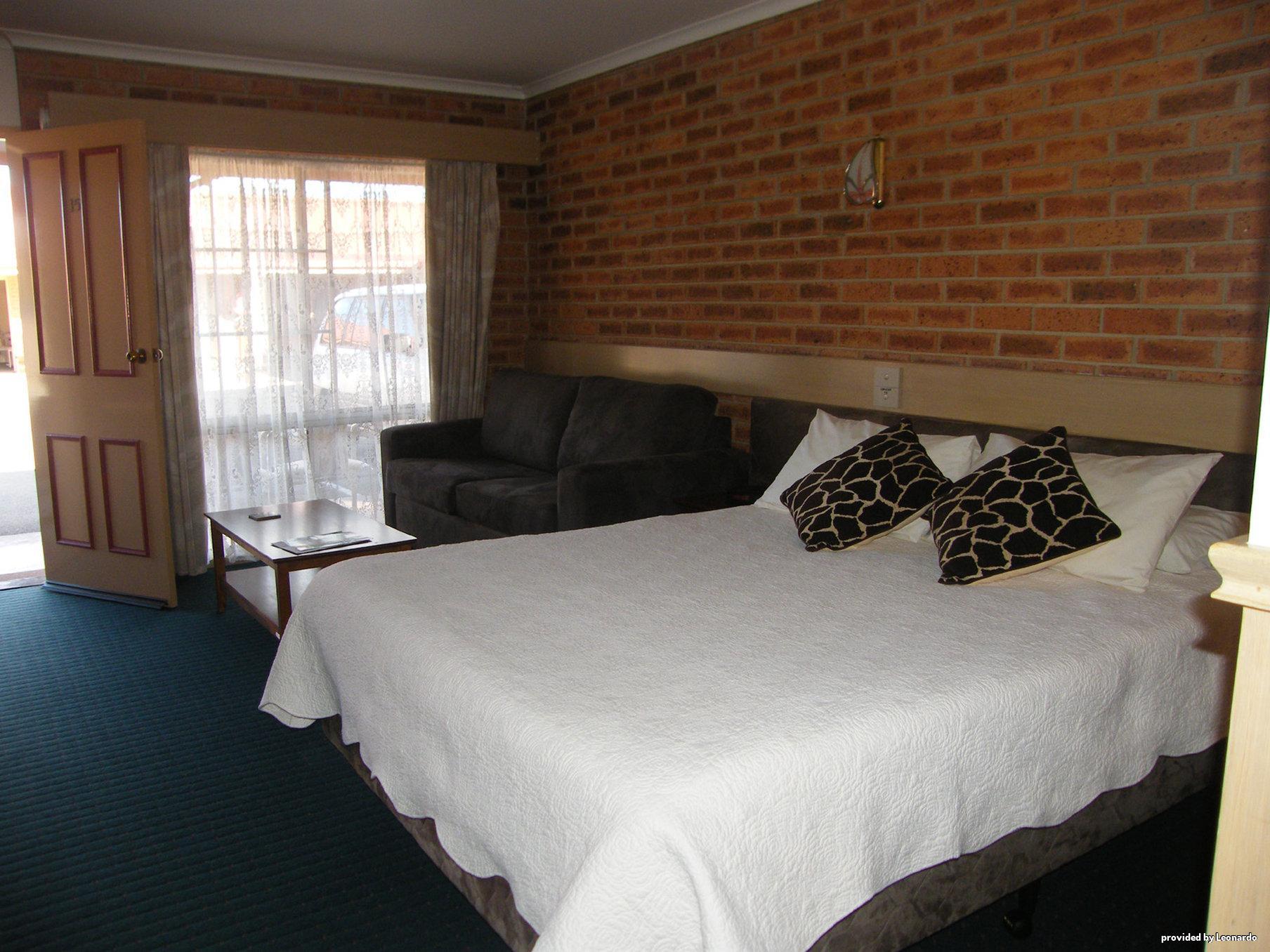 Colonial Motor Inn Bairnsdale Golden Chain Property Bilik gambar