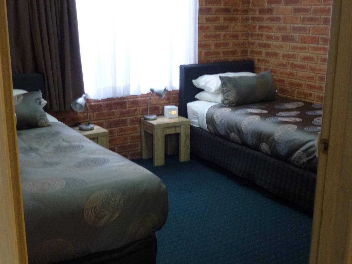 Colonial Motor Inn Bairnsdale Golden Chain Property Luaran gambar
