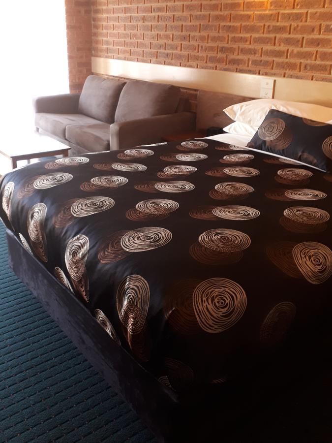 Colonial Motor Inn Bairnsdale Golden Chain Property Luaran gambar