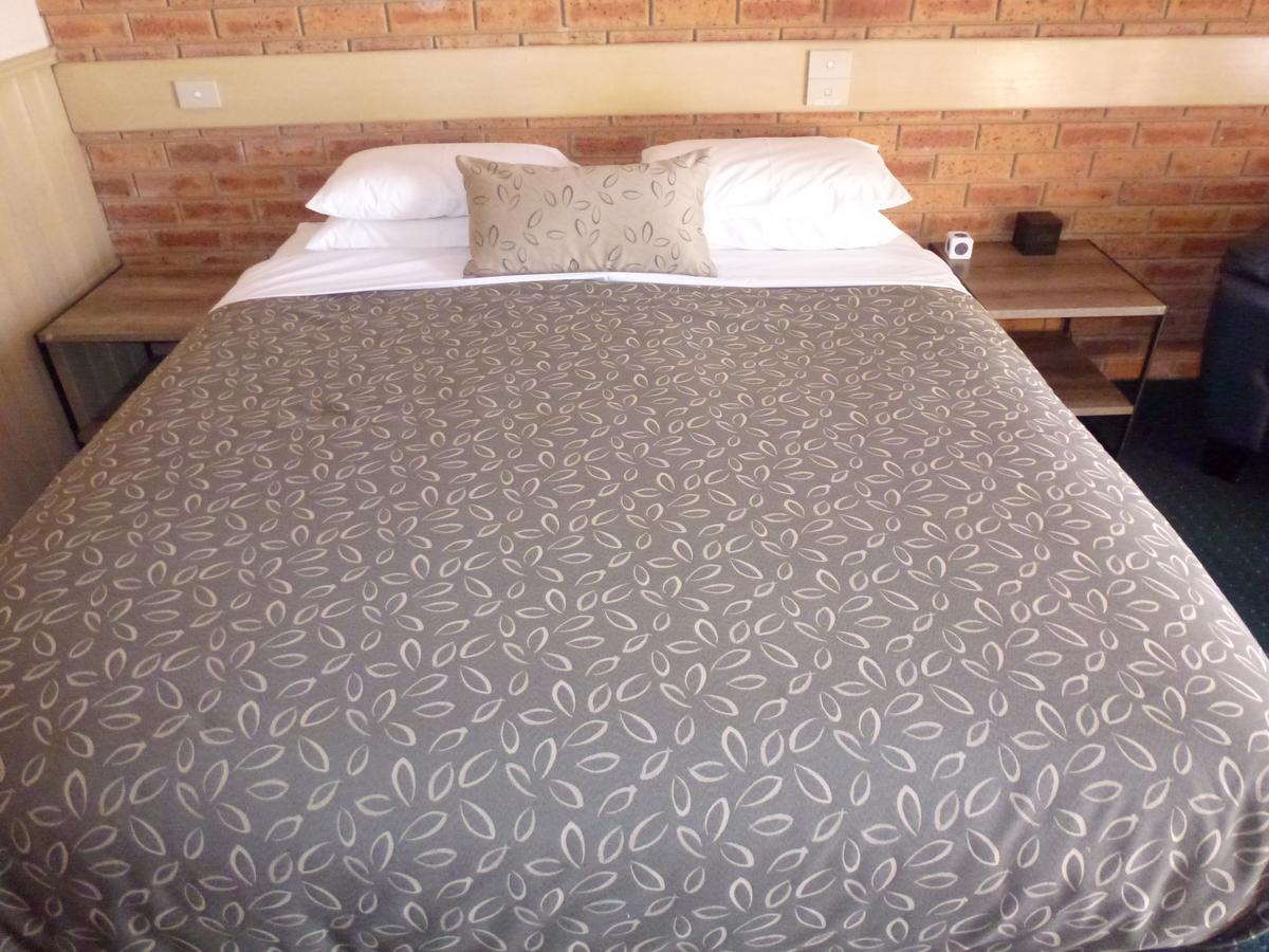Colonial Motor Inn Bairnsdale Golden Chain Property Luaran gambar