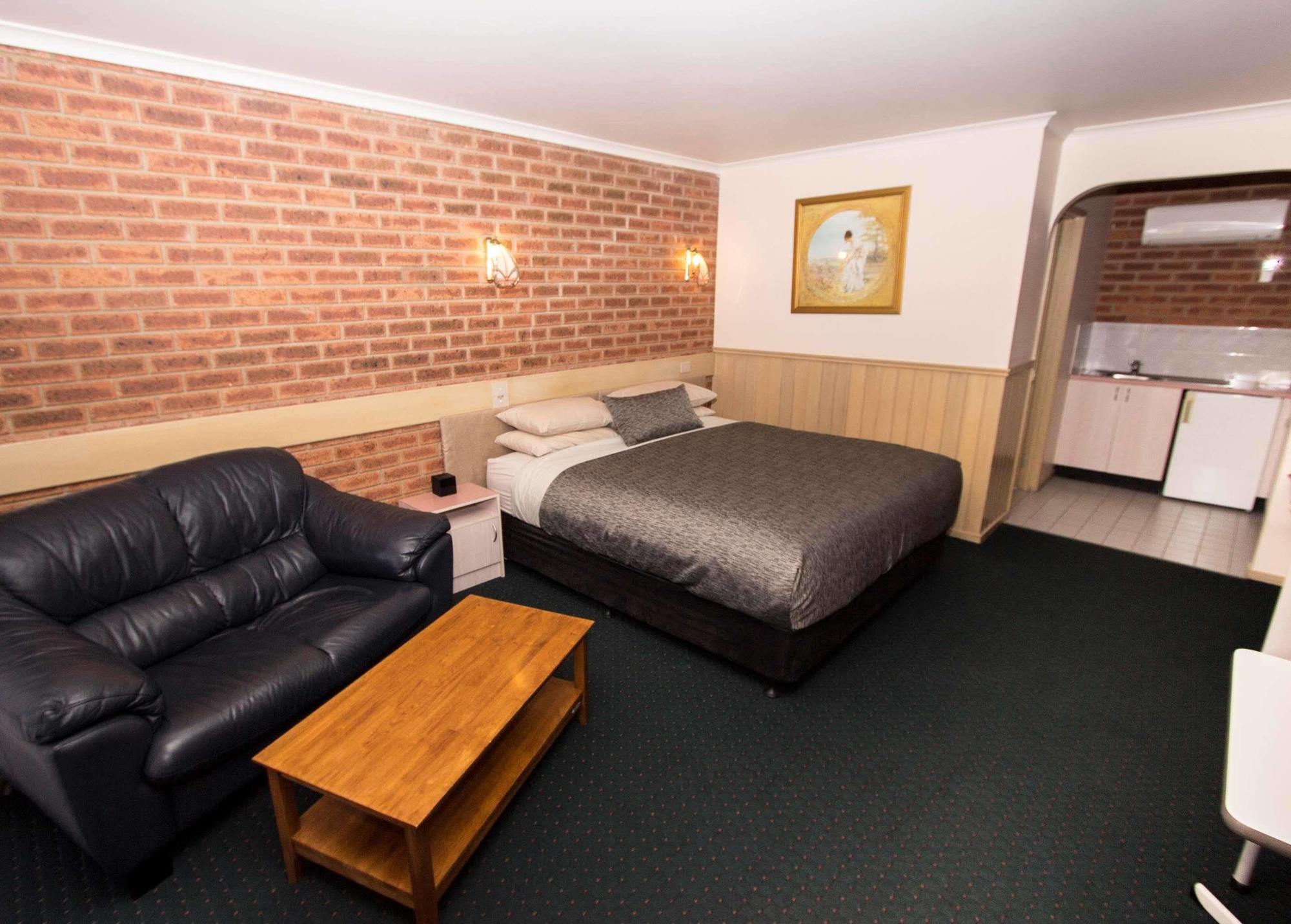 Colonial Motor Inn Bairnsdale Golden Chain Property Luaran gambar
