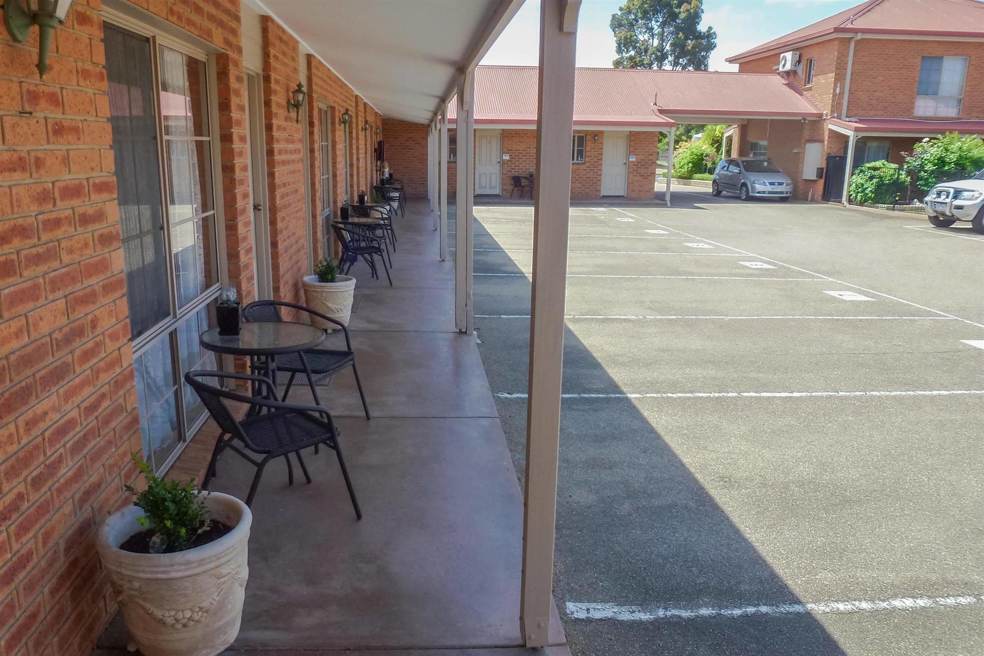Colonial Motor Inn Bairnsdale Golden Chain Property Luaran gambar