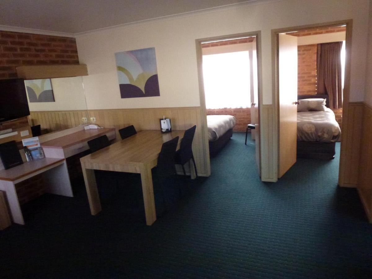 Colonial Motor Inn Bairnsdale Golden Chain Property Luaran gambar
