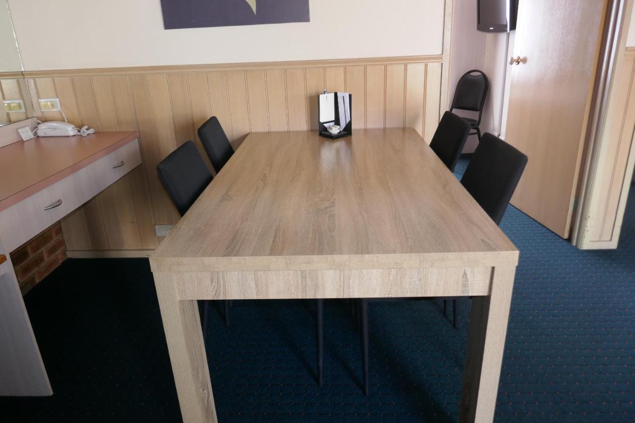 Colonial Motor Inn Bairnsdale Golden Chain Property Luaran gambar