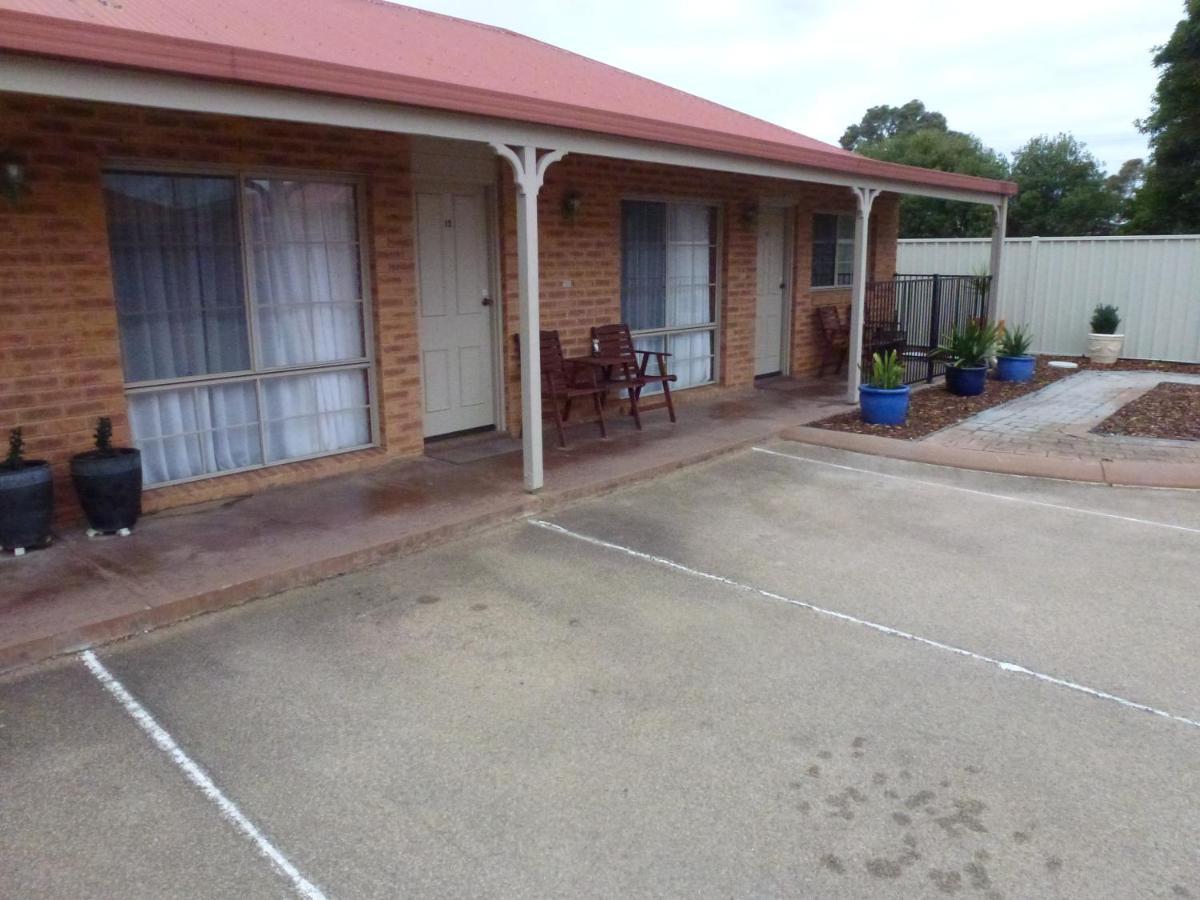 Colonial Motor Inn Bairnsdale Golden Chain Property Luaran gambar